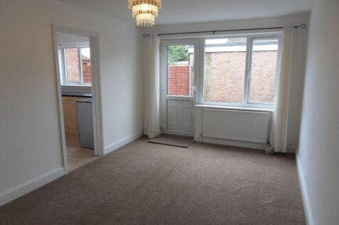 Barkers Lane, Bedford photo 4