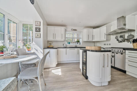 1306328-21-6852fe...