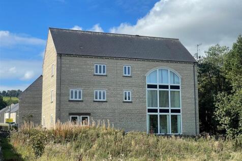 Otterhole Barn.jpg