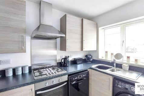 Arnfield Drive, Hilton photo 5