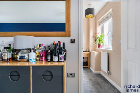 03bfdcdb4102461488118b024bdc6780