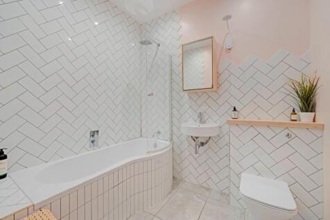 10-4f5780890 - NS - PropWPen - 57 Maple Road -22-m