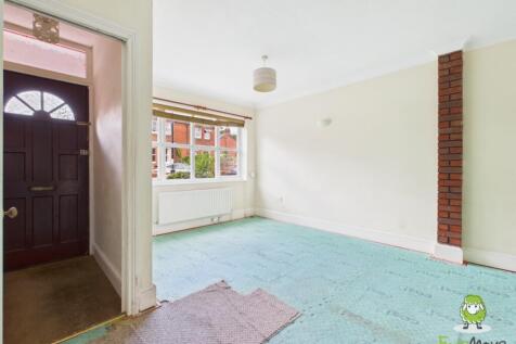 EweMove Estate Agents Basingstoke - Lower Brook St
