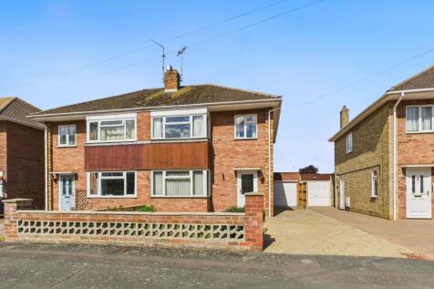 Peterborough, PE4 - property photo