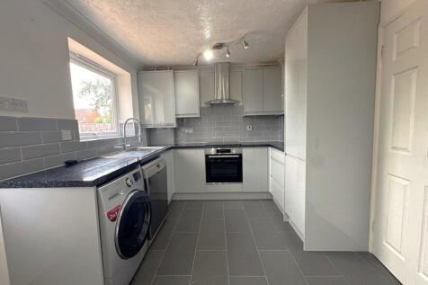 Rowan Drive, Bury St. Edmunds photo 4