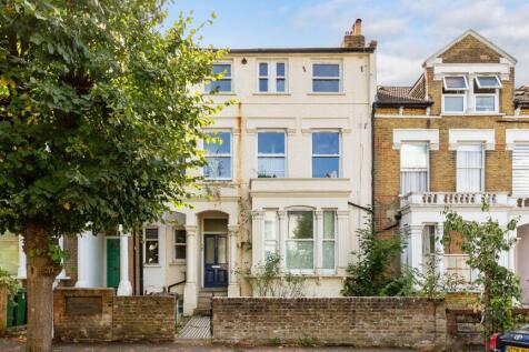 Flat C, 3 Dunsmure Road, Hackney, London, N16 5PU