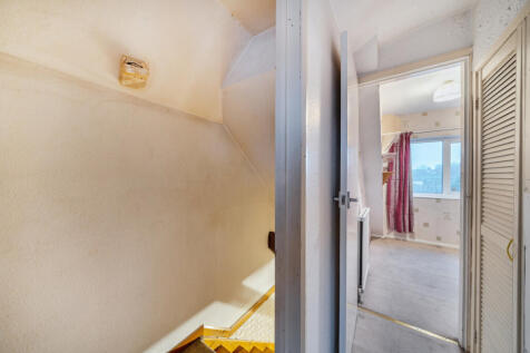 1393254-3-693fe45...