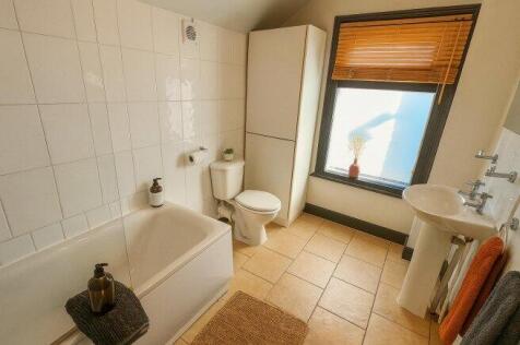 essex-street-nn2-6dr-1015354