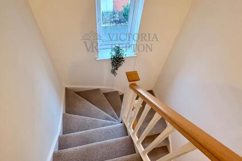 Elsa Nunn Rise, BS16 photo 4
