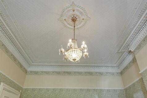 Beautiful Ceiling Detail