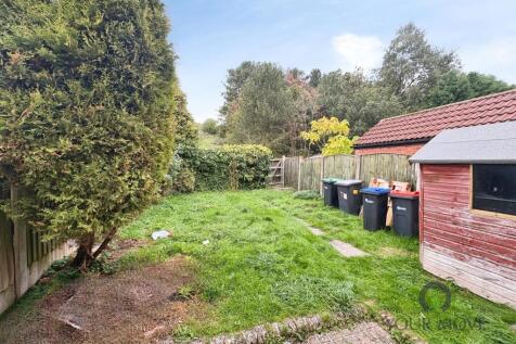 Roewood Close, Kirkby-in-Ashfield, Nottingham, Nottinghamshire, NG17 photo 3