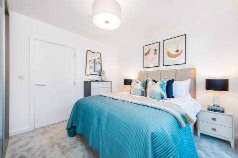 2 bed, 5th floor, Valentines House, Rainham, RM13 photo 3