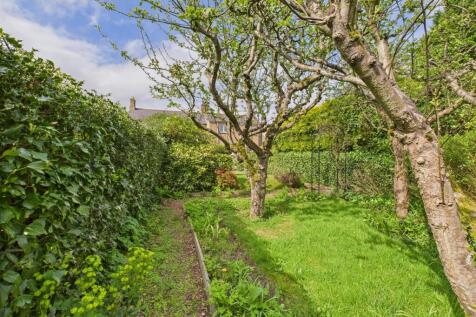 CAM04201G0-PR0076-STILL032