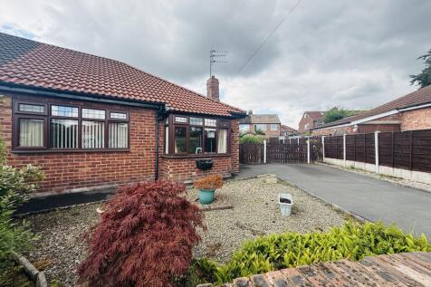 Stockport, SK2 - property photo