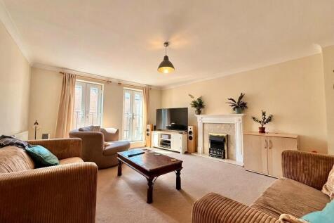 Fleming Way, St Leonards photo 3