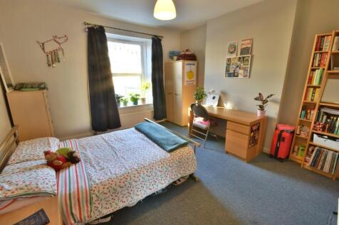 4 BED STUDENT HOUSE SHARE - CROOKESMOOR  photo 4