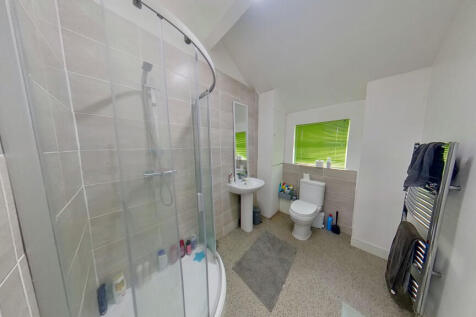 Claremont Villas, Hyde Park, Leeds, West Yorkshire photo 4