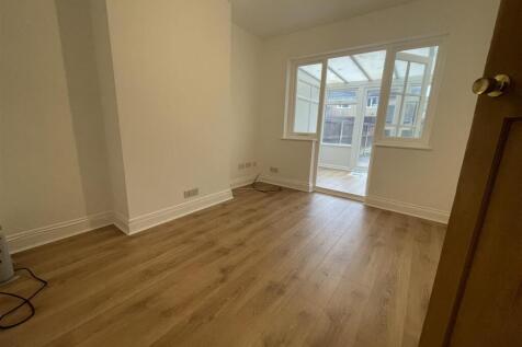 Littledale Street, Kempston, Bedford photo 5