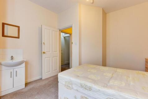 75 Vere Road Bedroom 1 (2)