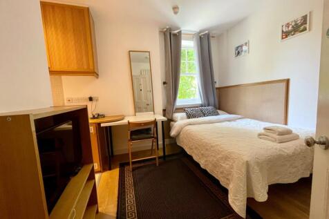 Studio to rent