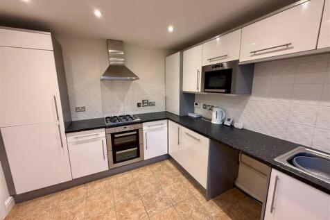 68 King Style Kitchen.jpg