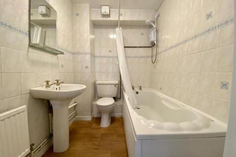 Bathroom.jpeg