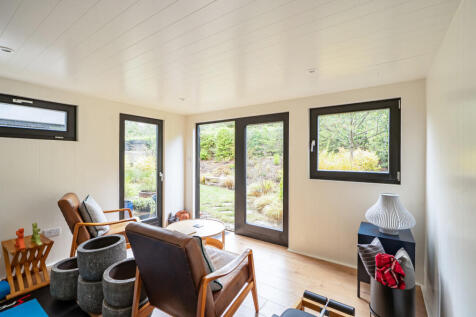 Garden studio