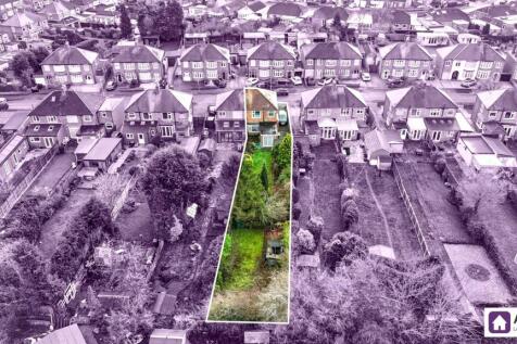 Rear Garden Overview