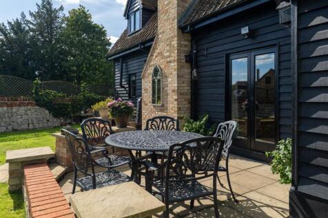 8 Isleham rd, Fordham-08141.jpg