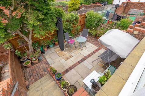 Patio garden