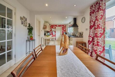 Refitted Open Plan Living/Dining/Kitchen to rear