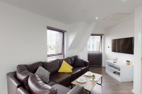 4-bed house on Grinfield Street, Liverpool, £2,687/mo