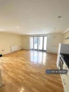 West End, Witney, OX28 photo 3