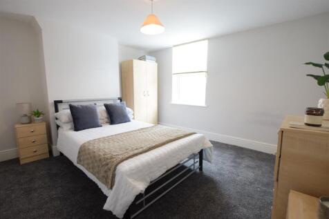 6-bed terraced on 27/28 - Cross Street - Student House, £2,730/mo