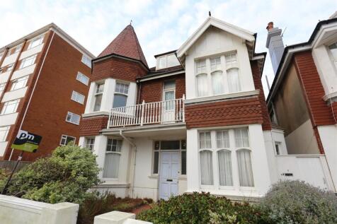 2a Langdale Road external.JPG