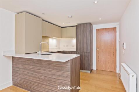 Plot 12 199 Watling Street-012.jpg
