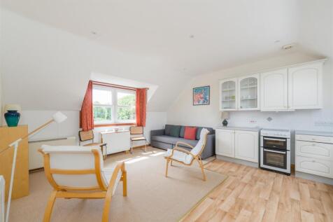 allan's_flat_kirk_yetholm-5.jpg