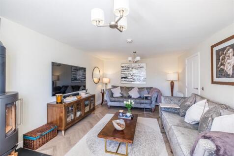 Fleming Boulevard-18.jpg