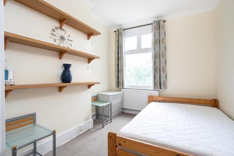 Gleneagle Road, London, SW16 photo 4