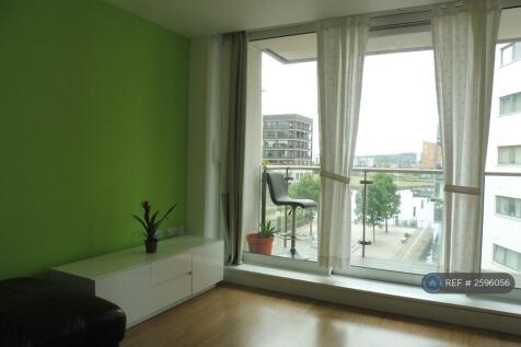 Waterside View. Balcony