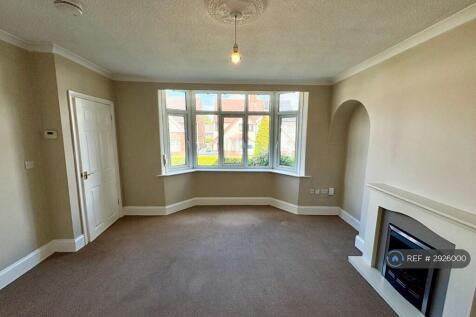 Victor Crescent, Nottingham, NG10 photo 3