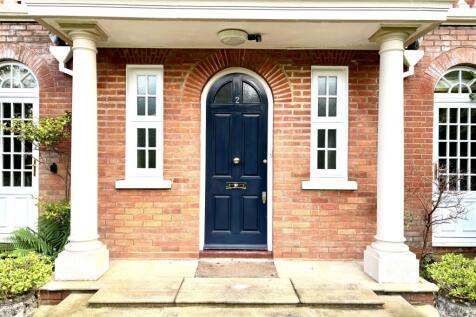 Entrance door