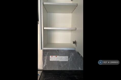 Clean Kitchen Unit