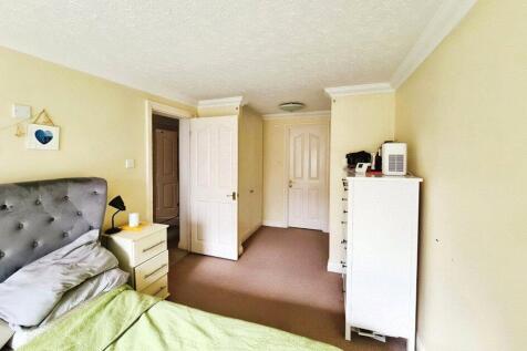 Winn Road, Southampton, Hampshire, SO17 photo 3
