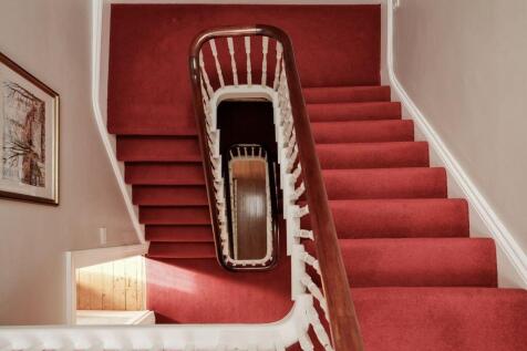 6 bed, 3 bath Semi-Detached in Bristol - Photo 9