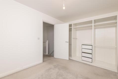 29 - 38 Moorlands Road BD19 5ED.jpg