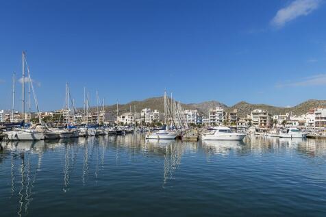 Puerto Pollensa Bay