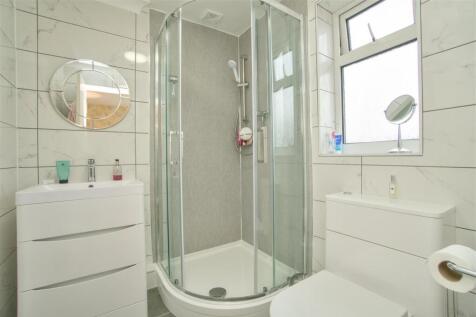 Ensuite Shower Room