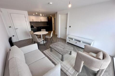 Lounge/Kitchen