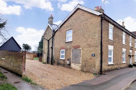 2-bed house on Church Street, Gamlingay, Sandy, £1,150/mo